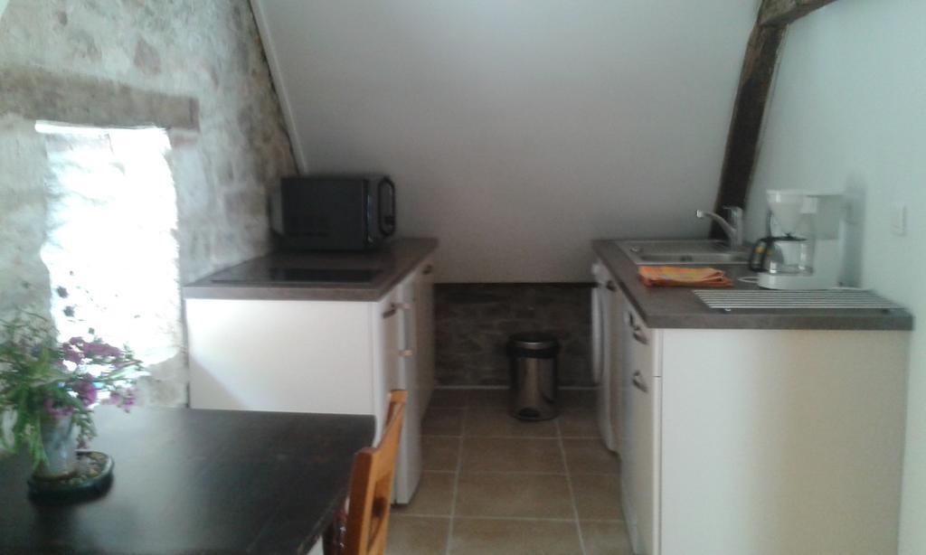 Charme et jardin cœur St Cirq - Appartements Saint-Cirq-Lapopie Extérieur photo